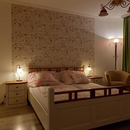 Kardos Apartman Debrecen Luaran gambar