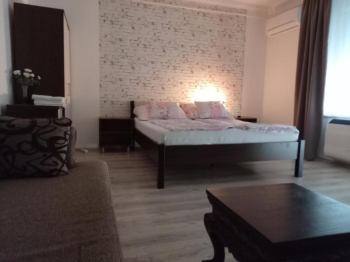 Kardos Apartman Debrecen Luaran gambar