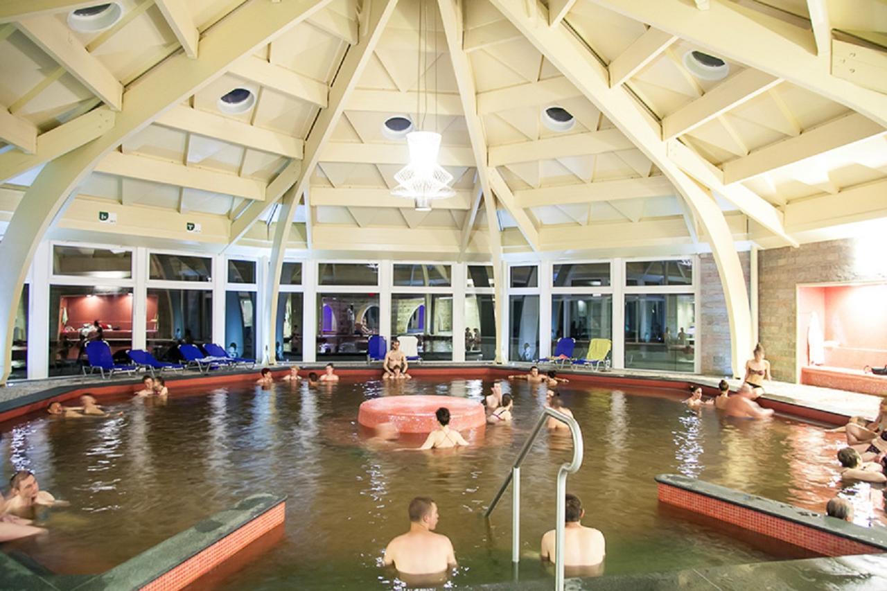 Kardos Apartman Debrecen Luaran gambar